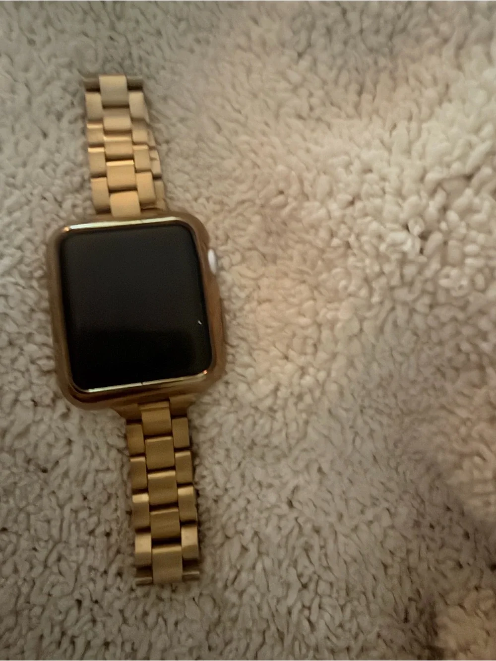 Apple Smartwatch with gold Link Band - 38mm 8GB
